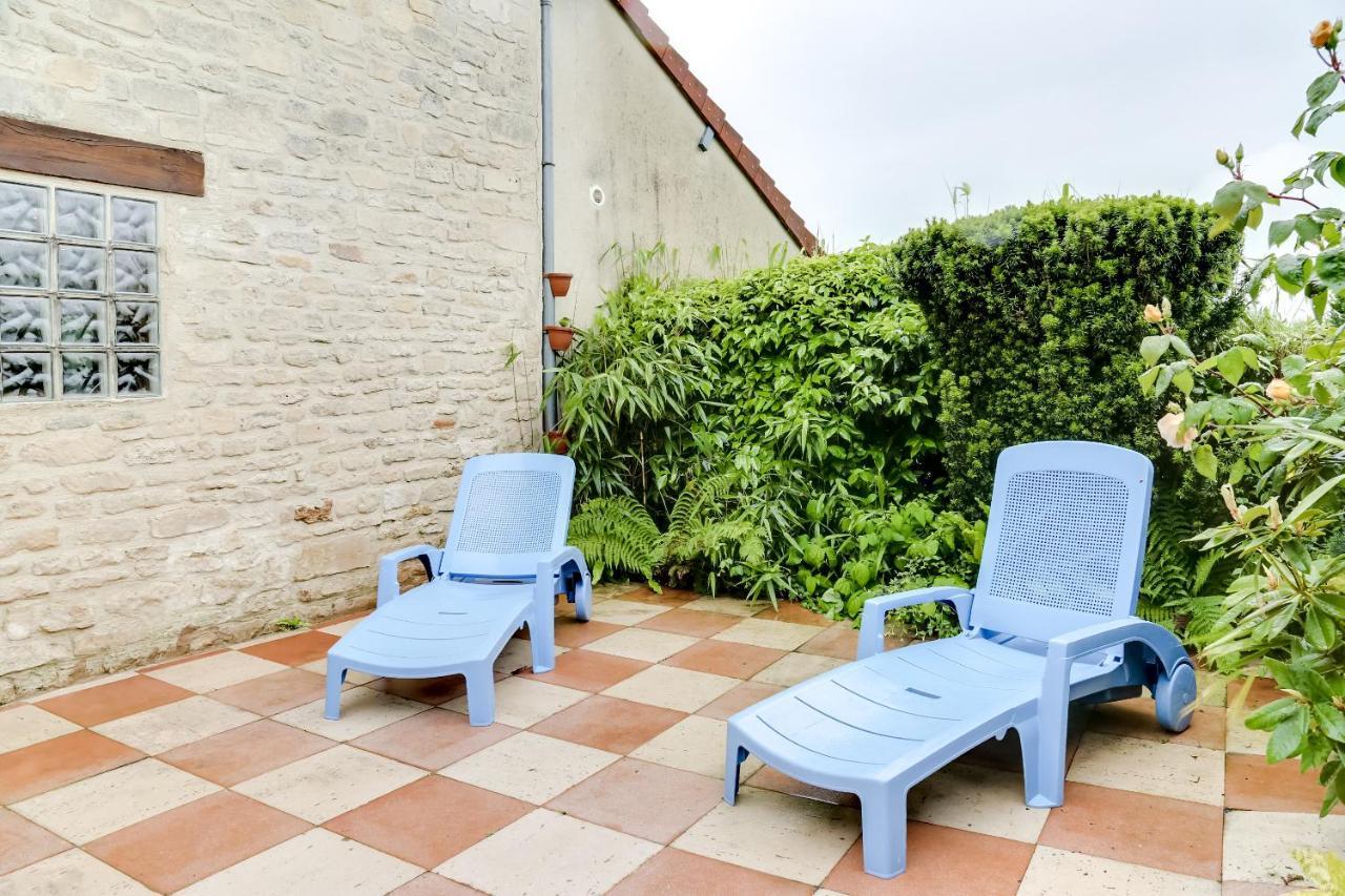 Isida, Maison Spacieuse Avec Terrasse Et Stationnement Apartment Caen